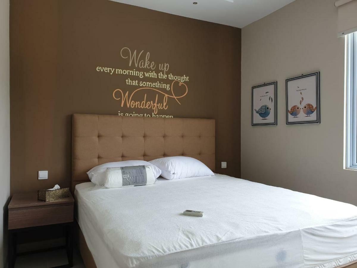 Batam Danka@Taman Golf Residence מראה חיצוני תמונה